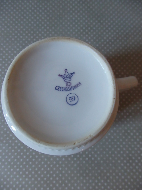 Retro hrnek Royal Dux SLEVA — foto 3