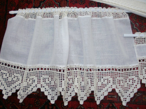 Soupravička záclonek. — foto 2