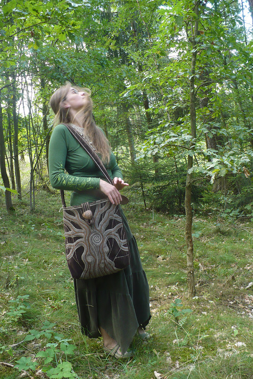 Stromovka sametově hnědošedá — foto 5