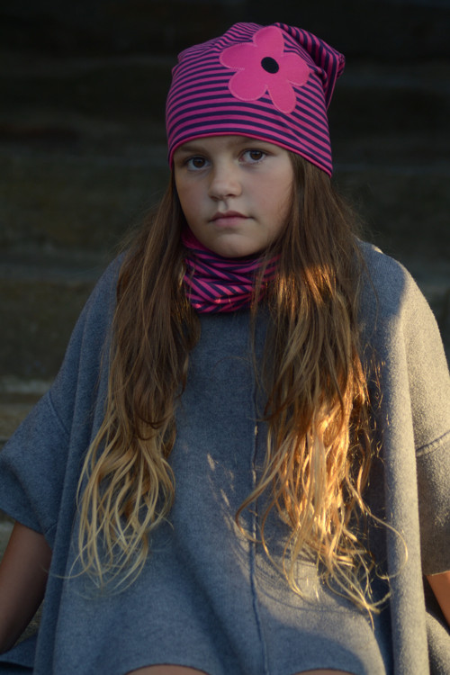 Proužkatá čepička — foto 3