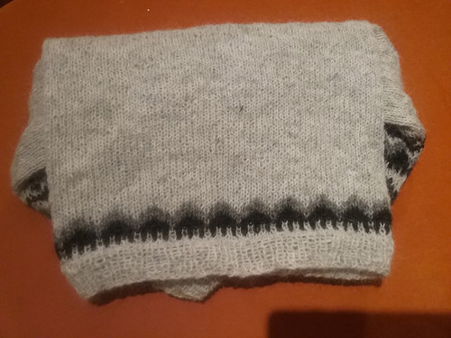 Pleteny svetr na přání — foto 3