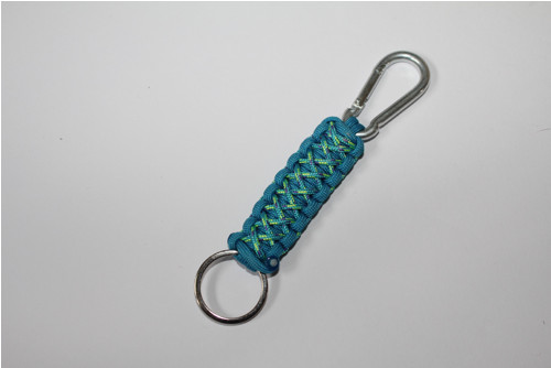 Paracord klíčenka — foto 2