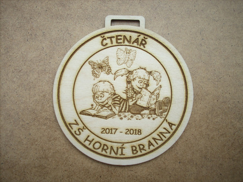 Dřevěné MEDAILE "ČTENÁŘ" M004 — foto 2