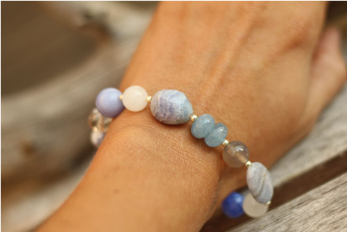 Boho náramok z minerálov blue sky — foto 3