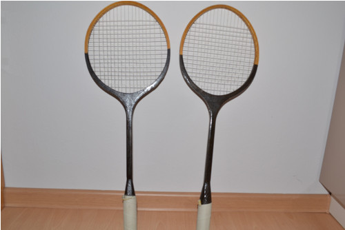 Stará souprava-badminton-70.léta — foto 5