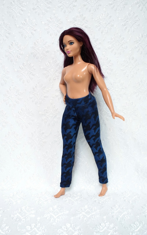 Leginy pro Barbie 2016 - curvy - baculku — foto 2