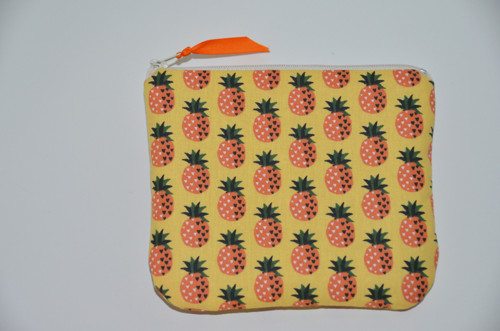 Pouzdro - tukani a ananas — foto 4