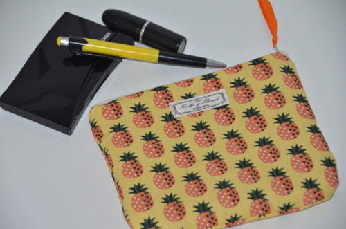 Pouzdro - tukani a ananas — foto 6