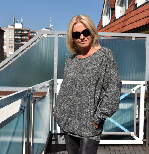 Mikina s nákrčníkem — foto 2