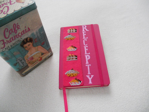 Moje muffinky (vyšívaný receptář) — foto 5
