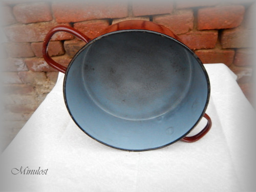 Smalt - hnědý kastrol — foto 3