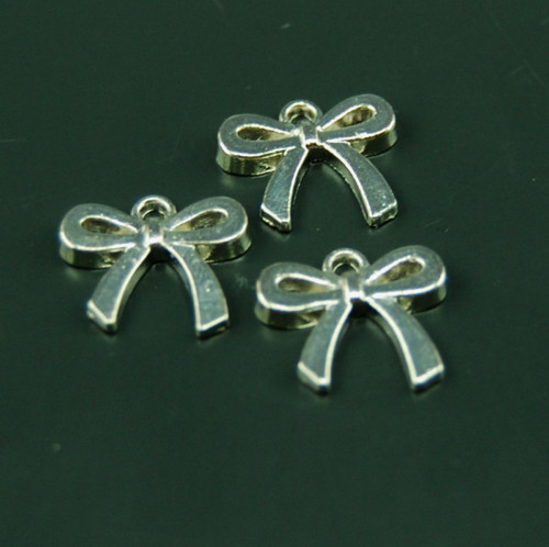 Přívěsek mašle 14 x 13 mm — foto 2