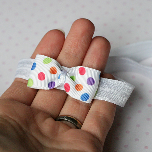 Čelenka pro newborn - puntíkatá — foto 2