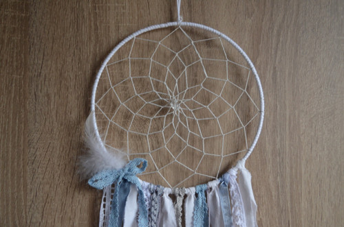 Lapač snů - bílošedomodrý, 20cm — foto 2