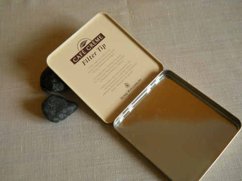 Plechová krabička od cigaret. — foto 2