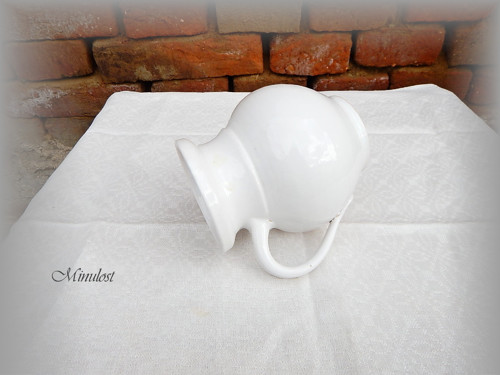 Džbánek bílý — foto 3