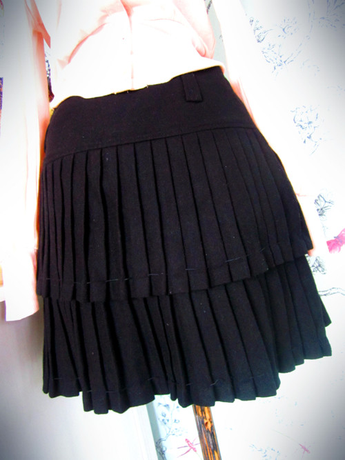 Sukně black plisé podzimní — foto 3