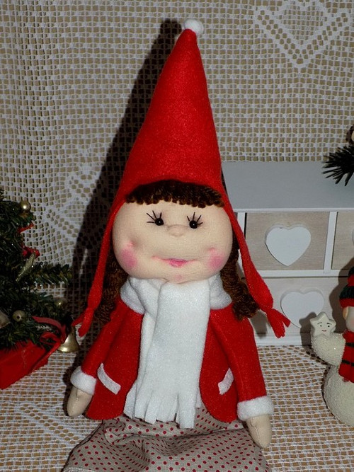 Nezbednice skřítková (vánoční elfinka) — foto 3
