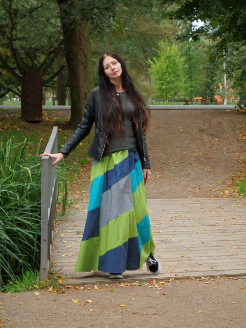 Bláznivá barevná maxi — foto 5