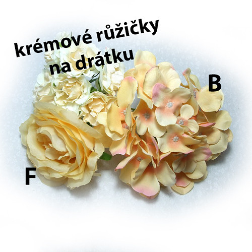 Krémové růžičky na drátku - 6 ks — foto 2