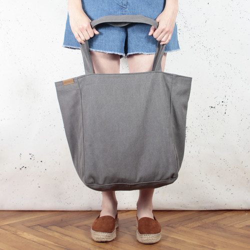 LAZY BAG tmavě šedá — foto 4