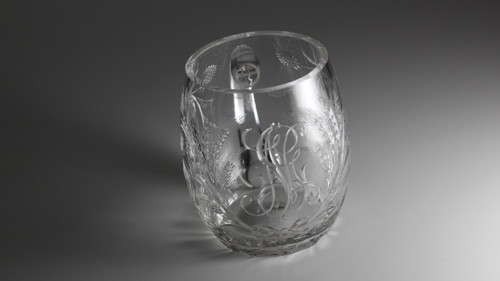 Zdobená sklenice s monogramem — foto 2
