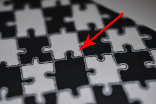 Hedvábná kravata - černobílé puzzle SLEVA — foto 4