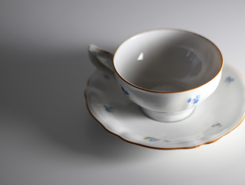 Porcelánový šálek — foto 2