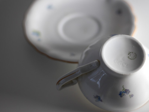 Porcelánový šálek — foto 3