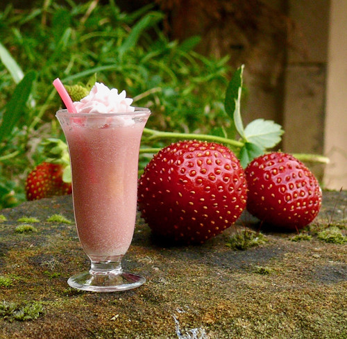 Velký jahodový shake — foto 2