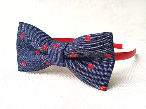 Blue jeans headband with red dots — foto 2