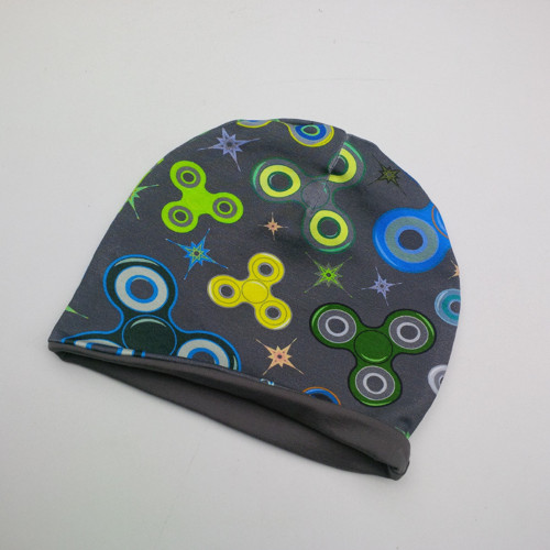 Čepička podšitá - SPINNER — foto 2