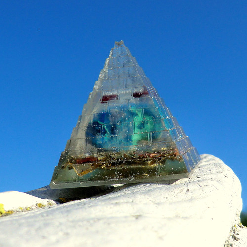 Pyramida *Dumortierit pomáhá k obratu * — foto 2