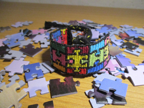 Náramek z bavlnek-puzzle — foto 3