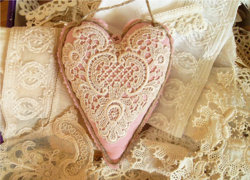 Větší se starožitným ornamentem..... — foto 2