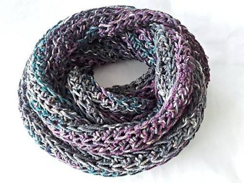 Háčkovaný nákrčník tweed melír — foto 3