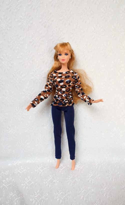 Modro-hnědý komplet pro Barbie — foto 2