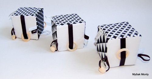 Montessori busy cube - čiernobiela — foto 4