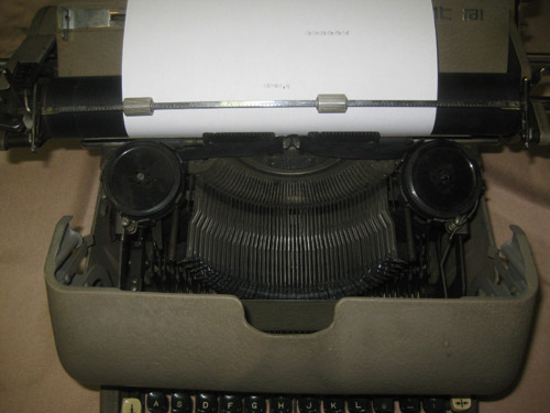 Starý psací stroj Zeta - 50. léta — foto 2