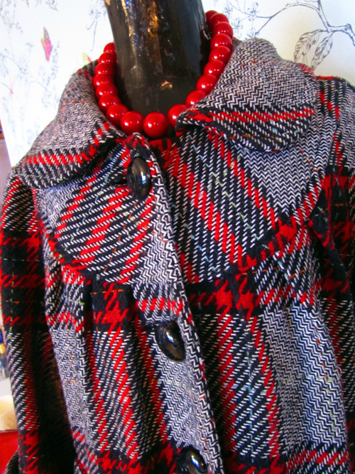 Chic kabátek retro káro — foto 4