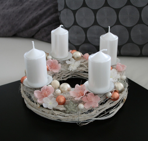 Adventní svícen růžovokrémový — foto 6