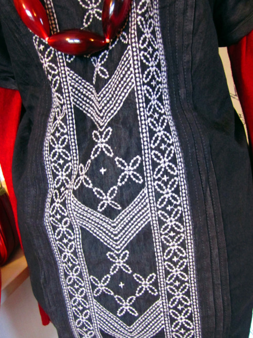 Šaty jeans vyšívané — foto 3