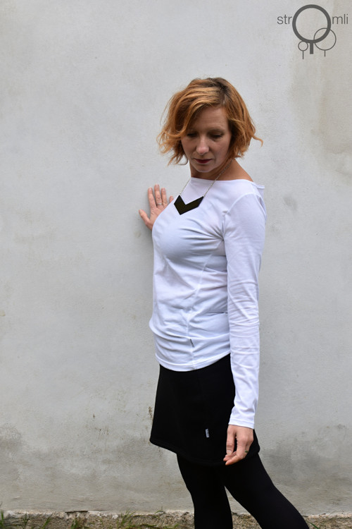 Zimní sukénka černá, vel. XS — foto 3