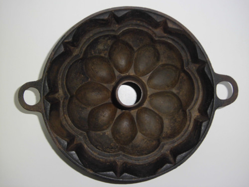 Litinová forma na bábovku (průměr 26 cm) — foto 2