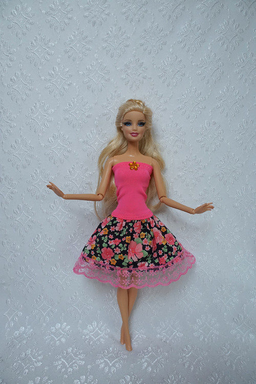 Letní natahovací šaty — foto 3
