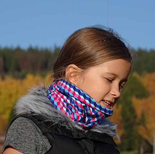 Nákrčník krychle — foto 3
