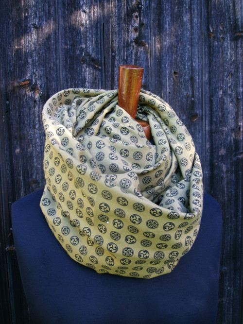 Khaki knoflíkáč — foto 4