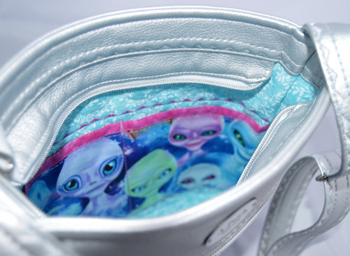 Crossbody - Ufo - Stříbrná — foto 5