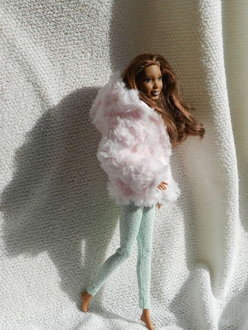 Kožíšek pro Barbie — foto 2