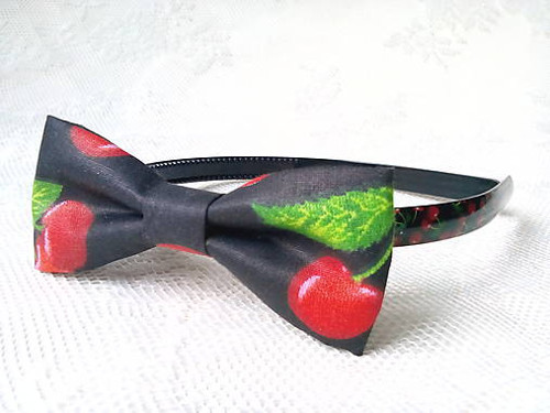 Black headband with cherries — foto 2